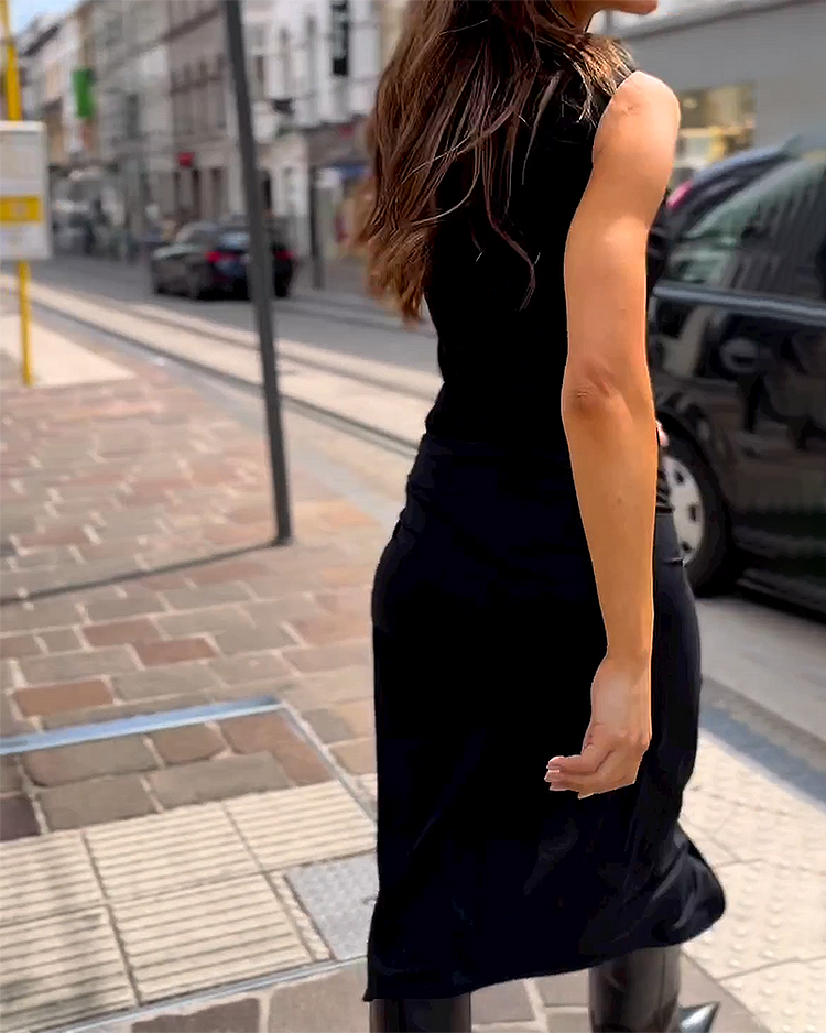 Estefany – Elegant och bekväm lång klänning utan ärmar.