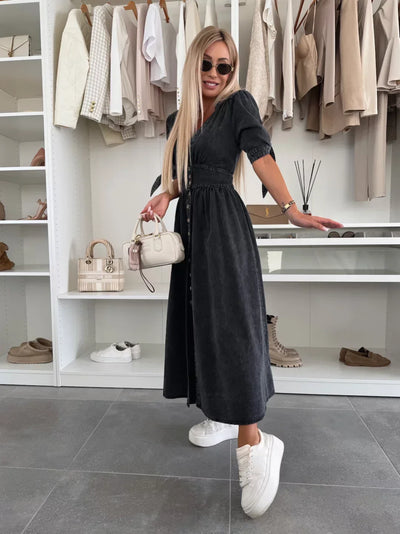 Ivanka | Strålande denimklänning